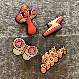 #1 No Brand Croc Charms